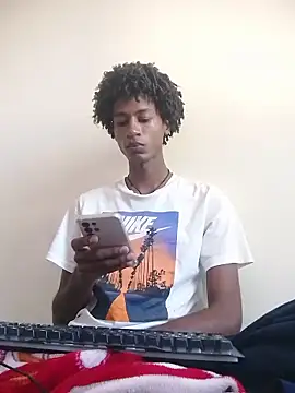 Snapshot of twink_gabrielll chatting on 01/14/26, 03:39 twink gabrielll online show from 01/14/26, 03:39