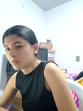 honeyhotgirl19 online show from 02/22/26, 03:07