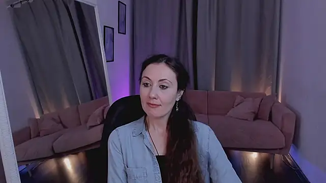 Juliet Jamess online show from 01/15/26, 01:37