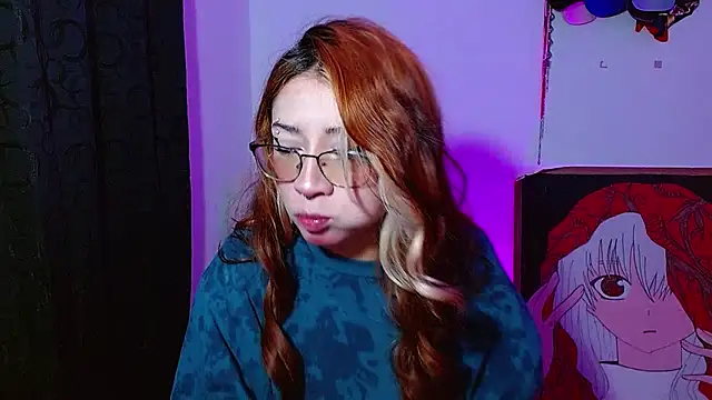 Snapshot of kittymiauu444 chatting on 05/30/26, 03:25 kittymiauu444 online show from 05/30/26, 03:25