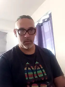 Snapshot of Big_vittollo chatting on 03/03/26, 03:29 Big vittollo online show from 03/03/26, 03:29