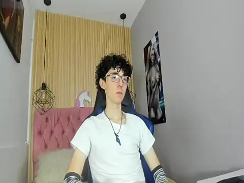 Syriussz online show from 02/01/26, 07:23