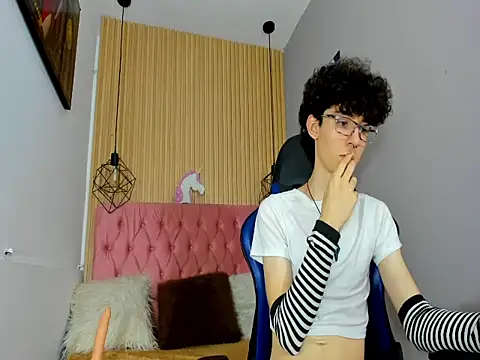 Syriussz online show from 02/09/26, 07:29