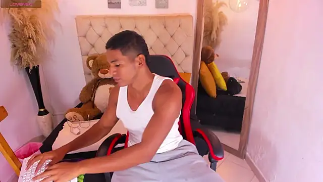 noah sthone online show from 01/19/26, 03:21