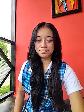 l0lita emi online show from 04/10/26, 03:17