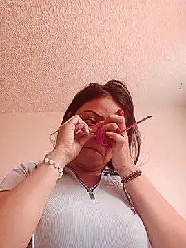 gabriela grace1 online show from 02/02/26, 03:00