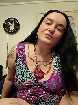 Snapshot of kendrarayyy chatting on 01/13/26, 01:44 kendrarayyy online show from 01/13/26, 01:44