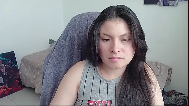 yessica gomez01 online show from 02/04/26, 09:20