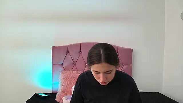 Snapshot of Cherry_Boomxx chatting on 02/24/26, 05:55 Cherry Boomxx online show from 02/24/26, 05:55