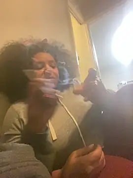 Snapshot of Gcouple2022 chatting on 01/11/26, 05:34 Gcouple2022 online show from 01/11/26, 05:34