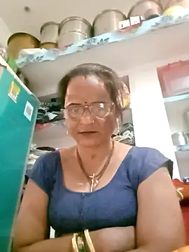 kiiuu sexe online show from 02/13/26, 06:53