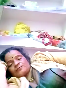 kiiuu sexe online show from 02/19/26, 09:33