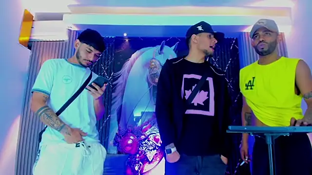 The Gods In Diamonds online show from 01/18/26, 05:11