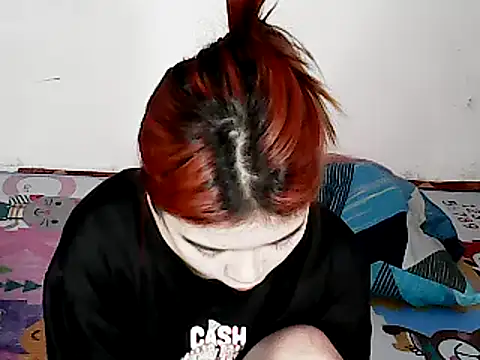 Snapshot of xxhotamizinggirl chatting on 03/02/26, 12:01 xxhotamizinggirl online show from 03/02/26, 12:01