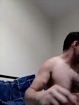 Snapshot of pacakiraly21 chatting on 01/17/26, 06:44 pacakiraly21 online show from 01/17/26, 06:44