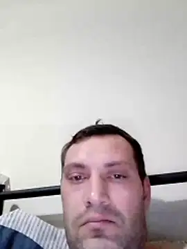 Snapshot of pacakiraly21 chatting on 02/07/26, 02:15 pacakiraly21 online show from 02/07/26, 02:15