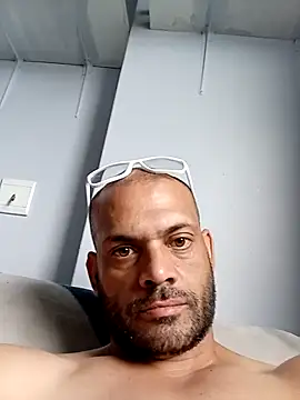 someone2lookAT online show from 01/12/26, 02:11