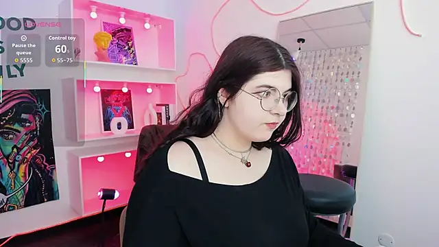 Siena aa online show from 04/15/26, 06:04