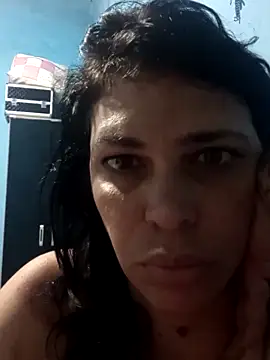 gaellymurlockx18 online show from 02/06/26, 05:01