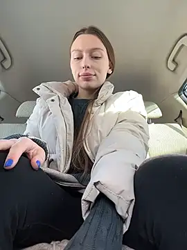 Snapshot of LeiaMood chatting on 02/10/26, 03:43 LeiaMood online show from 02/10/26, 03:43