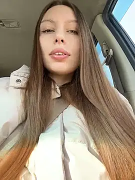 Snapshot of LeiaMood chatting on 03/04/26, 04:51 LeiaMood online show from 03/04/26, 04:51