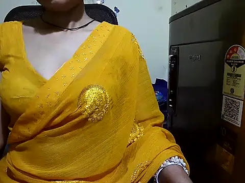 Snapshot of Shivani-Gupta chatting on 04/04/26, 03:53 Shivani-Gupta online show from 04/04/26, 03:53