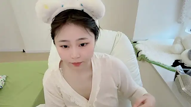 Onefiona online show from 03/30/26, 06:47