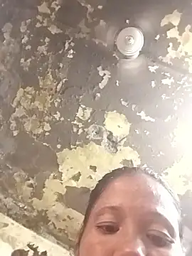 Snapshot of Zaara101 chatting on 03/25/26, 02:06 Zaara101 online show from 03/25/26, 02:06