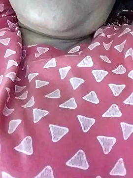 Snapshot of Zaara101 chatting on 04/01/26, 06:27 Zaara101 online show from 04/01/26, 06:27