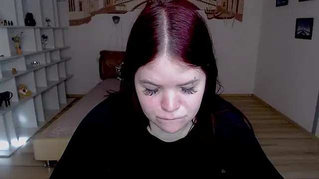 Secret Emma online show from 02/02/26, 12:26