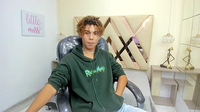 Anyelo Twink online show from 03/07/26, 08:39