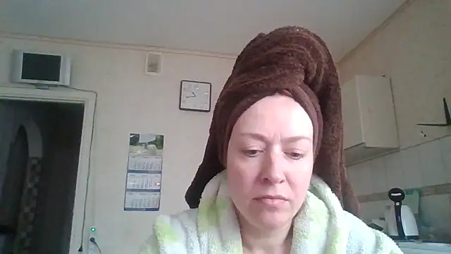 Fruittellalove online show from 04/20/26, 07:44