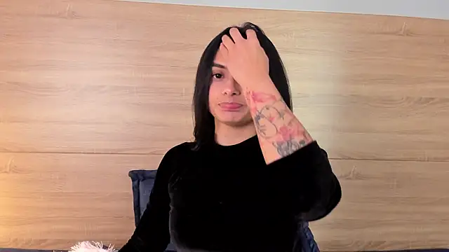 lilith petit  online show from 01/15/26, 01:05