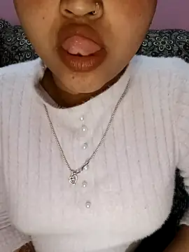 -Simran01 online show from 01/12/26, 03:17