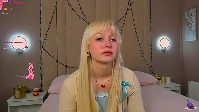 AdeleSilvy online show from 05/08/26, 01:44