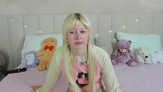 AdeleSilvy online show from 06/02/26, 01:51