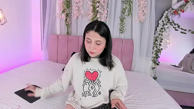 nicky bonny18 online show from 03/03/26, 12:11