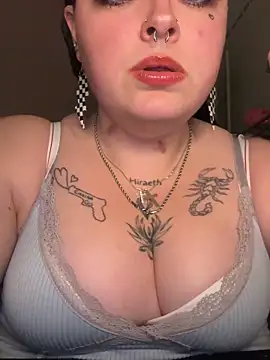 XCurvy QuinnX online show from 01/16/26, 06:23