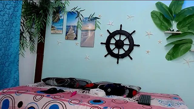 lucerodelamanana343 online show from 02/13/26, 07:10