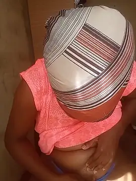 Princess2002Electron online show from 03/03/26, 08:42