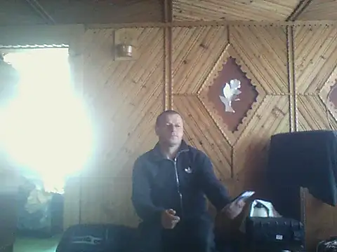 Snapshot of Ivan9iutt chatting on 05/03/26, 07:14 Ivan9iutt online show from 05/03/26, 07:14