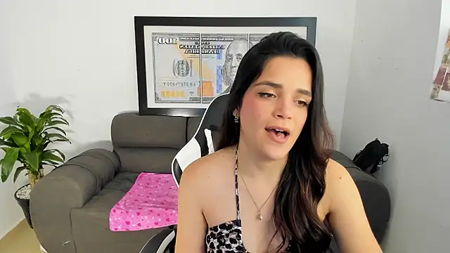 LucianaMoreau online show from 03/04/26, 08:59