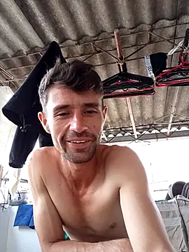 torvyHot online show from 04/16/26, 07:47