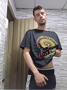 torvyHot online show from 05/17/26, 11:28