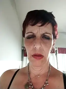 Juguetonafogosa5 online show from 02/11/26, 12:04