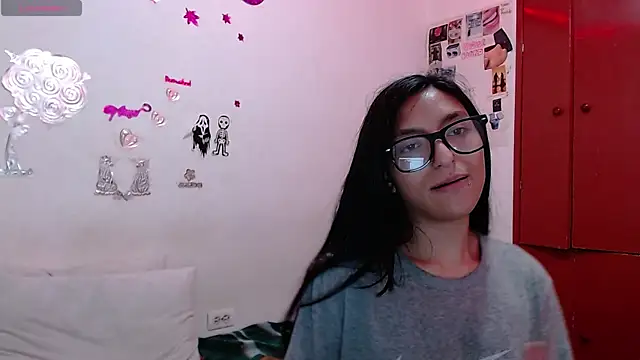 couple  party  online show from 01/14/26, 09:31