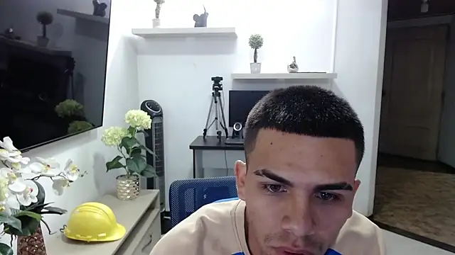 charlie watson online show from 01/15/26, 03:33