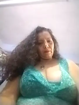 Gorditacarlota online show from 01/17/26, 04:43