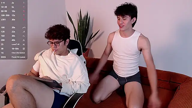 Snapshot of DarrenColleen chatting on 02/08/26, 03:10 DarrenColleen online show from 02/08/26, 03:10