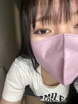 Snapshot of rin_15 chatting on 07/20/26, 01:42 rin 15 online show from 07/20/26, 01:42